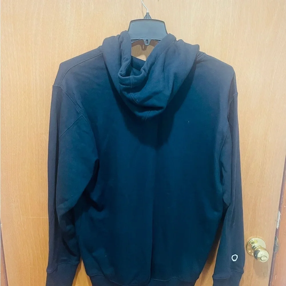 NWT ADIDAS men swears and hoodies size L
